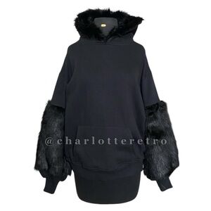 NWT • Oversized Fur Hoodie Sweatshirt (48)
